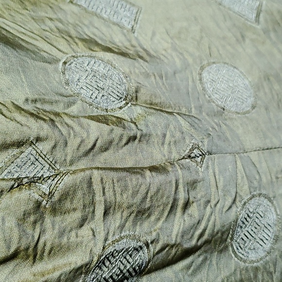 sleeveless shot silk top - Picture 11 of 11